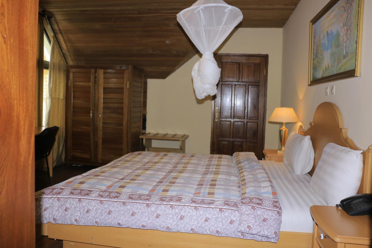 Vip Palace 2 Hotell Goma Eksteriør bilde